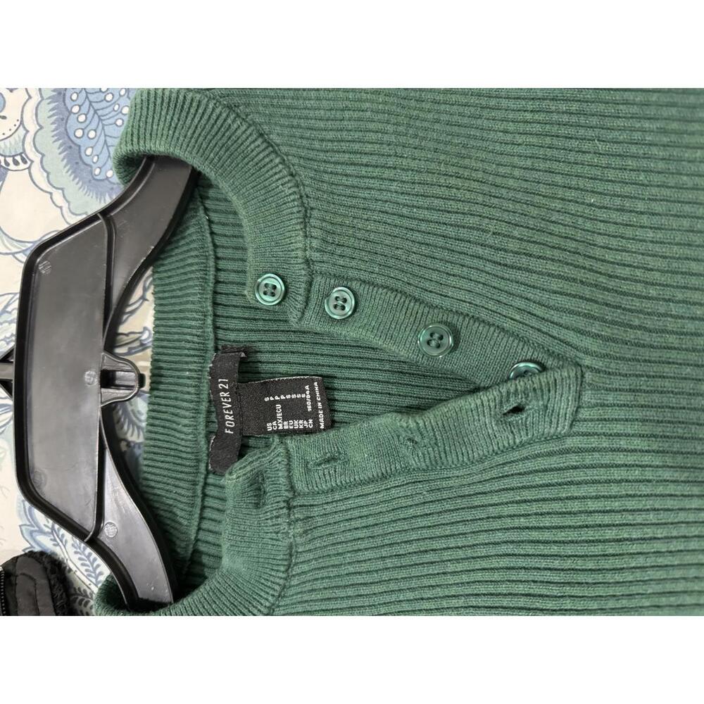 Forever 21 Red & Green Ribbed Henley Long Sleeve Crop Sweater Set- Size Small - Picture 6 of 9